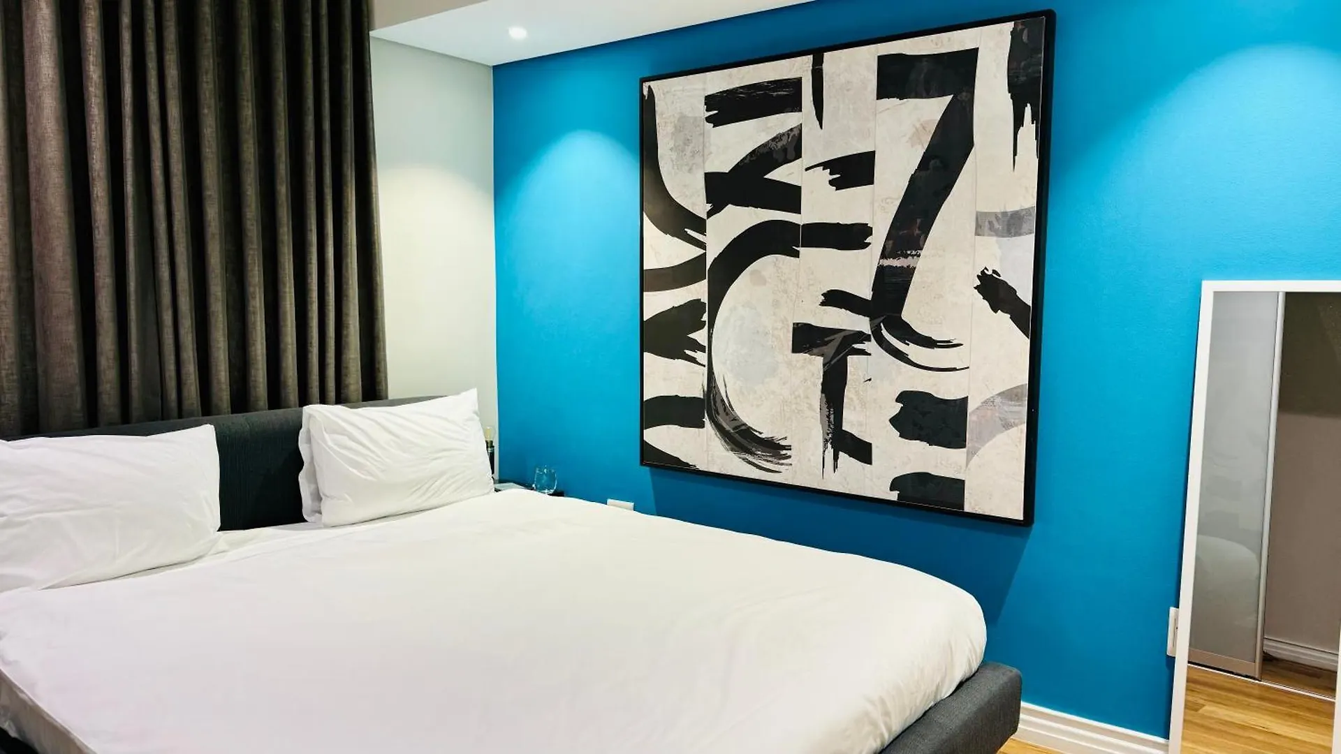Sunny Apartment With Pool&Terrace At The Docklands Cape Town South Africa